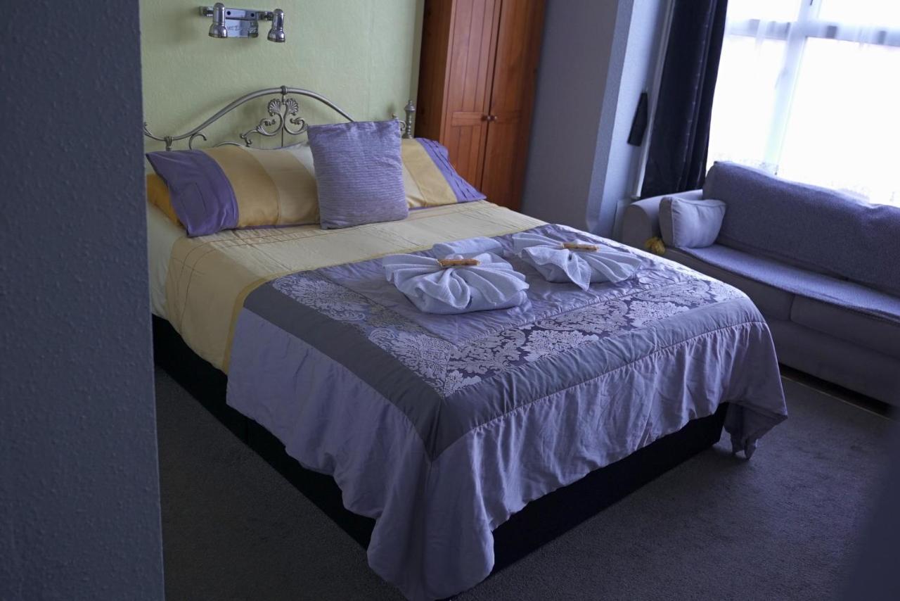 The Eastleigh Guest house