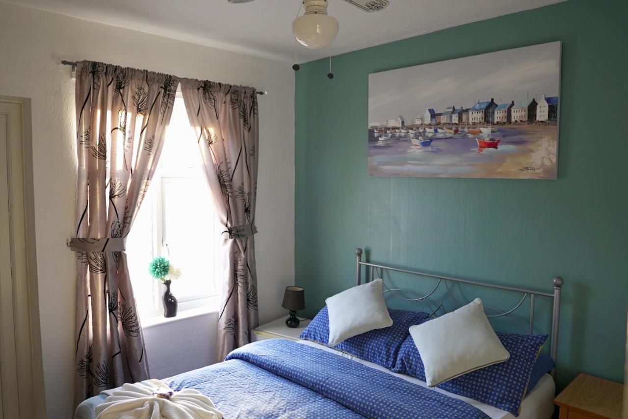 The Eastleigh 4*